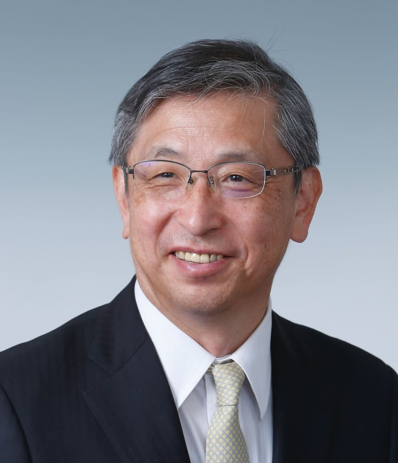 日戸 興史 氏