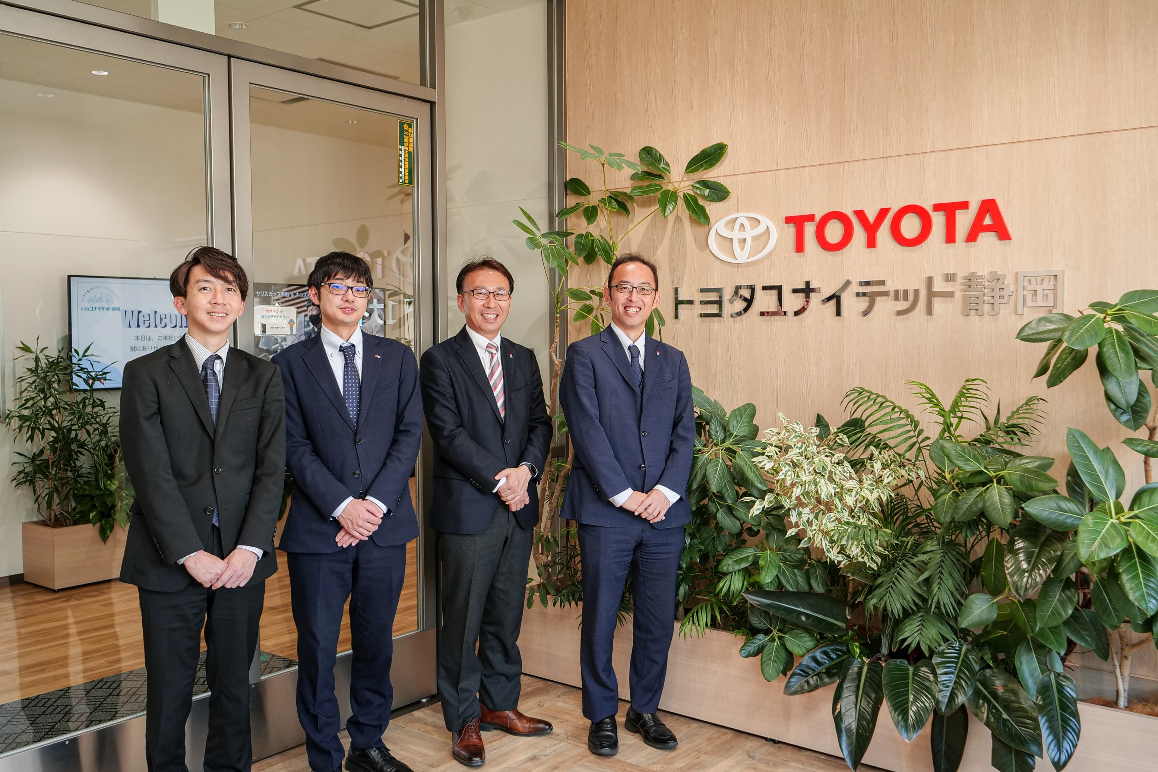 自動車業界の変革期を生き残るために。資料作成に費やしていた時間を経営層や各部門との議論に振り分け、より高い精度の経営判断に貢献